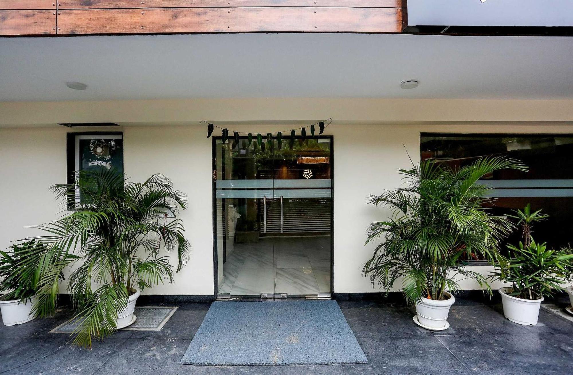 Townhouse The Adore Inn Gurgaon Exterior foto